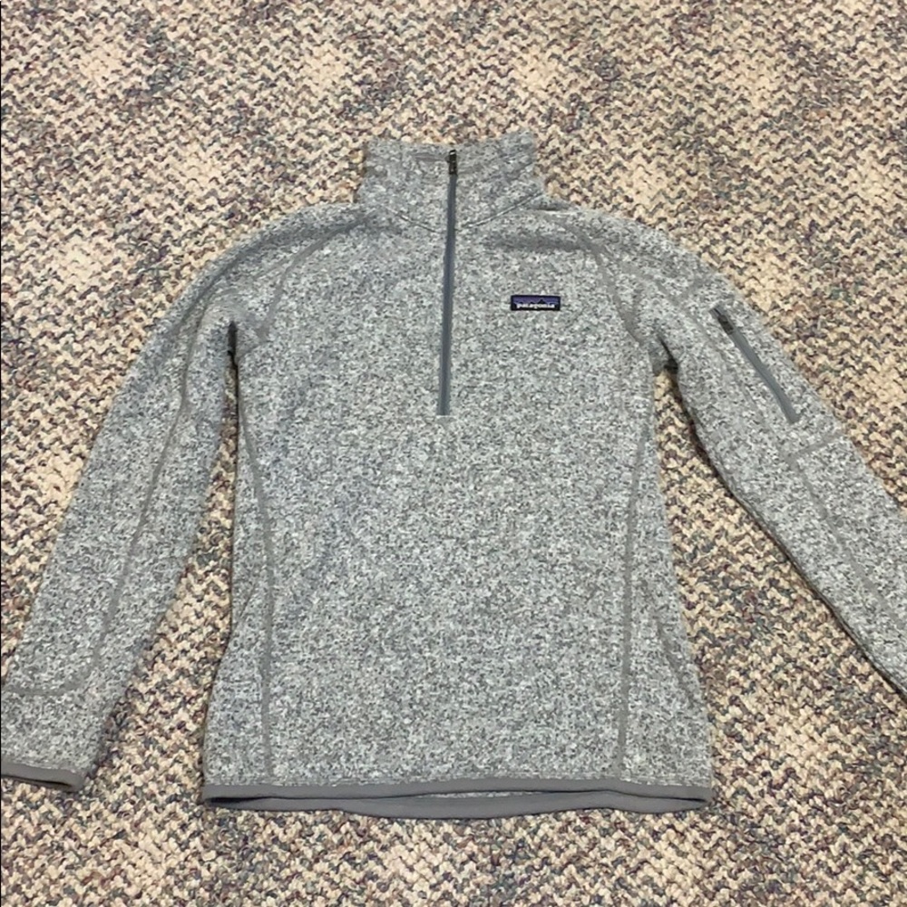 Patagonia zipup sweater